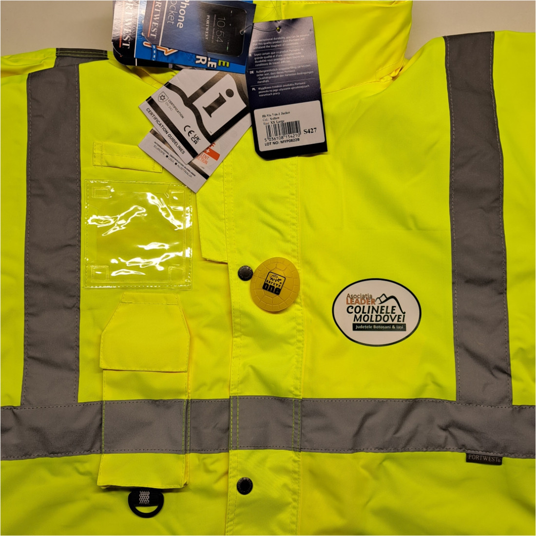Hi-Vis 7-in-1 Traffic Jacket - Safetywear