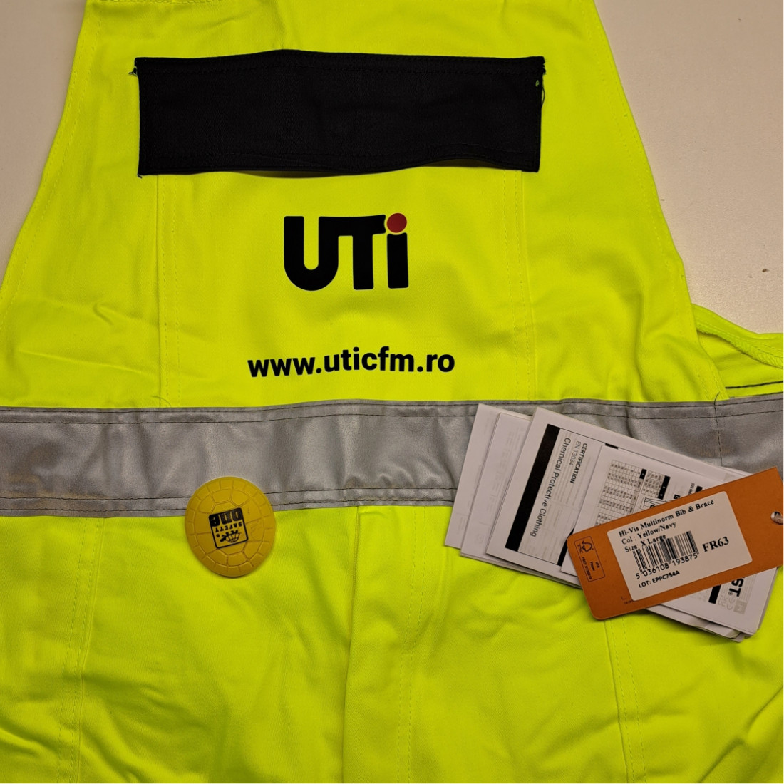 Mulitnorm-Warnschutz-Latzhose - Arbeitskleidung