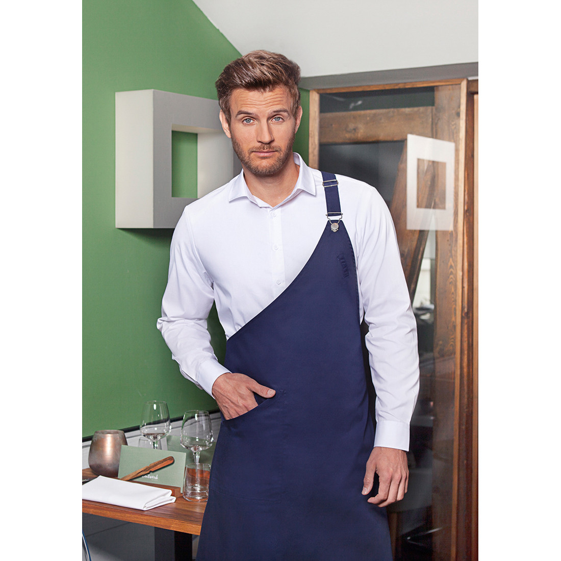 Tablier à bavette asymétrique Classic avec poche - Les vêtements de protection Tablier à bavette asymétrique Classic avec poche - Les vêtements de protection