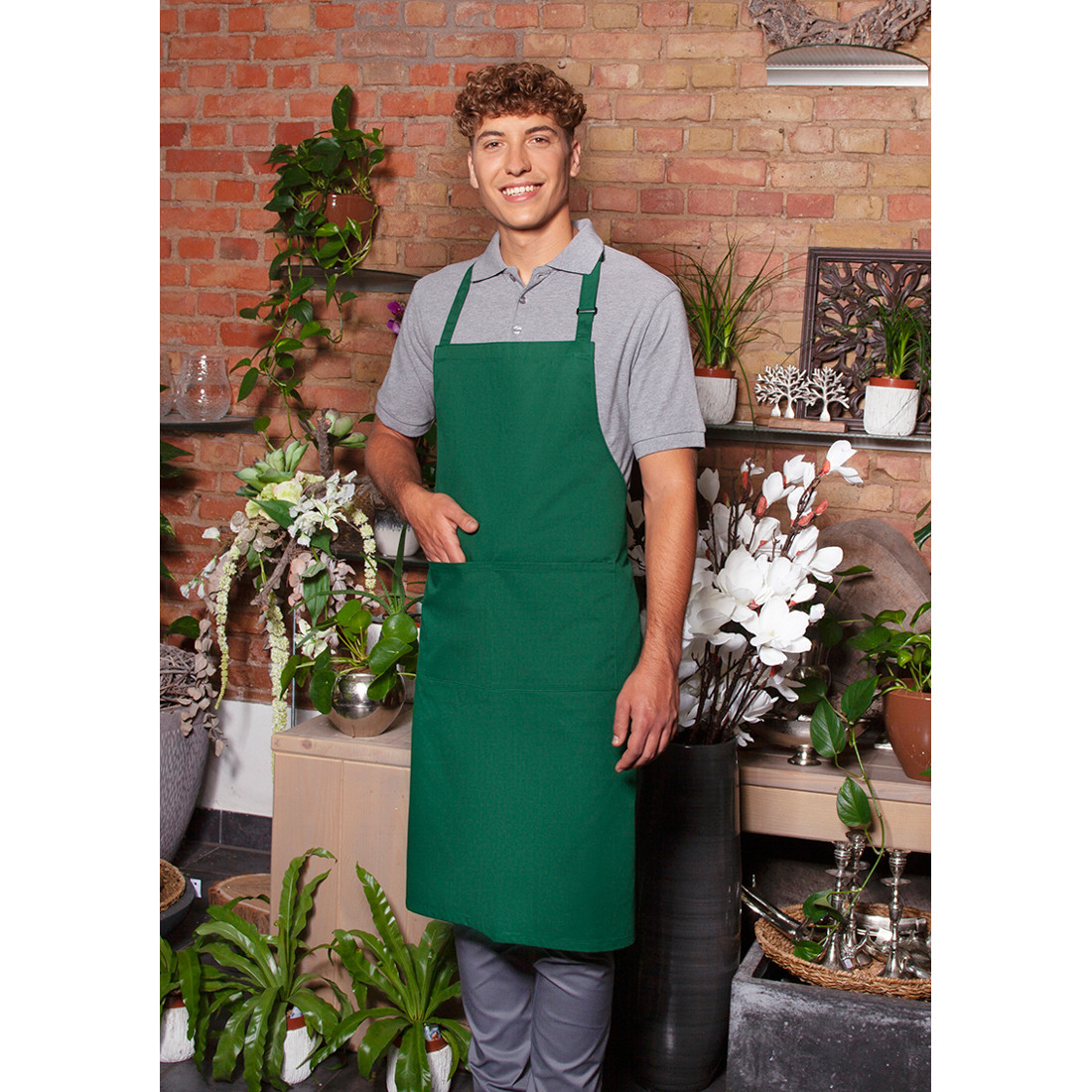 Bib Apron Basic with Buckle and Pocket - Safetywear