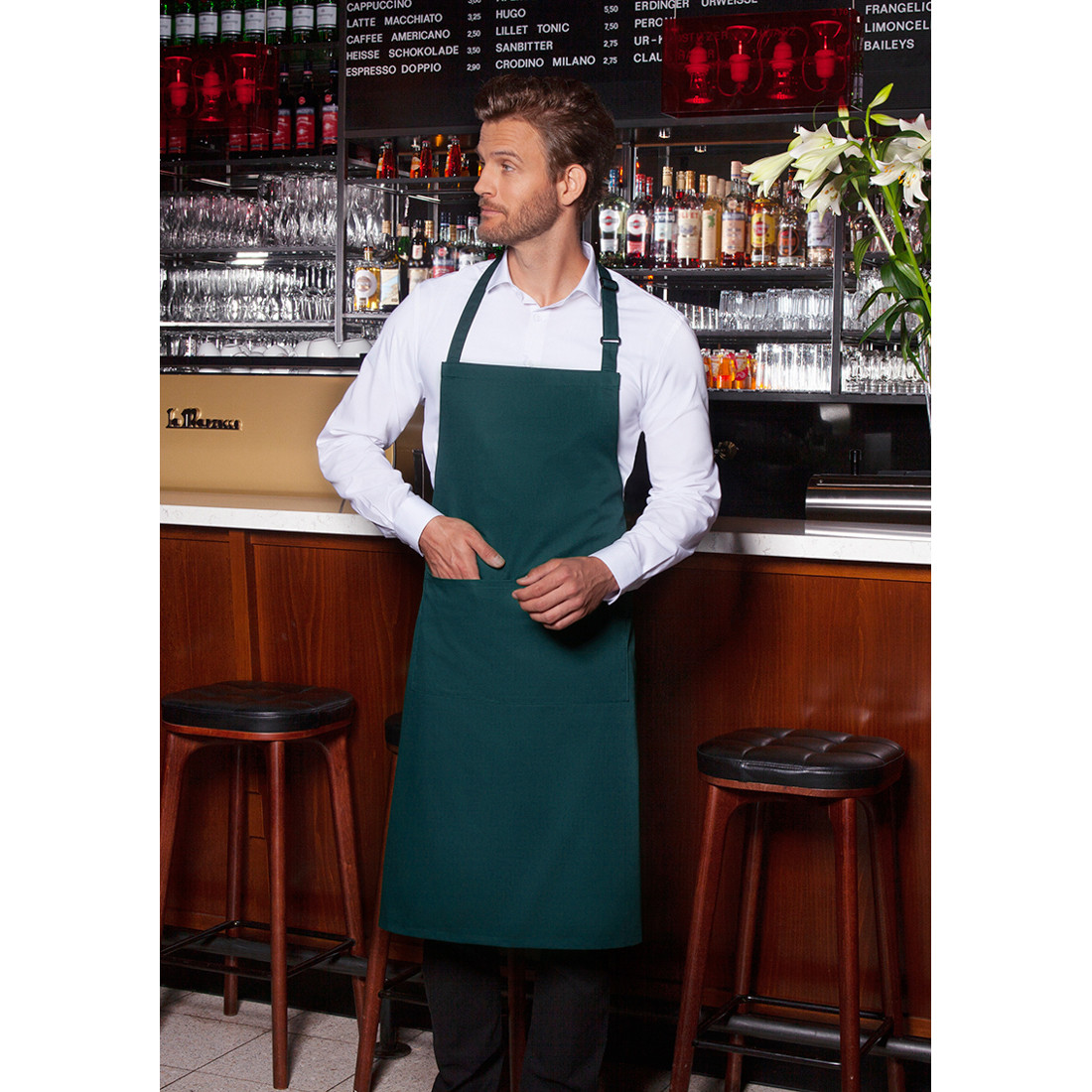 Tablier à bavette Basic avec boucle et poche - Les vêtements de protection Tablier à bavette Basic avec boucle et poche - Les vêtements de protection