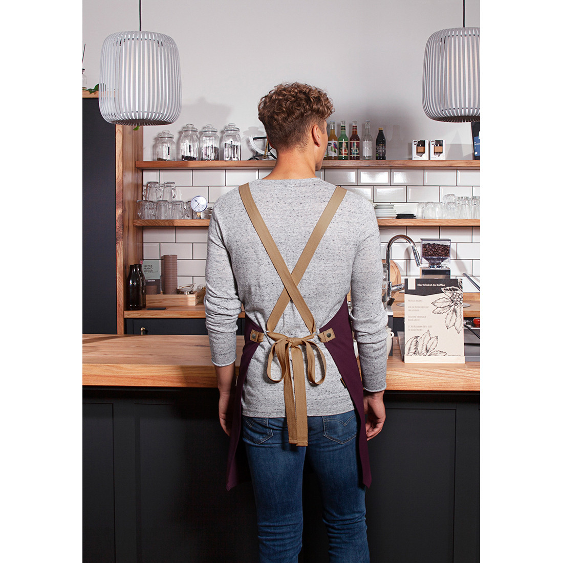 Tablier à bavette Urban-Look avec bretelles croisées et poche - Les vêtements de protection Tablier à bavette Urban-Look avec bretelles croisées et poche - Les vêtements de protection