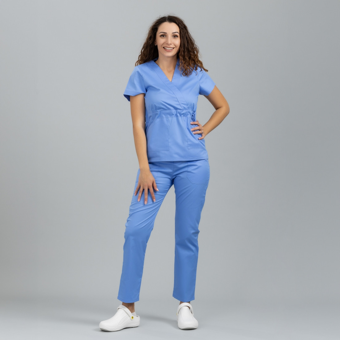 Costum medical dama KIMONO - Imbracaminte de protectie Costum medical dama KIMONO - Imbracaminte de protectie
