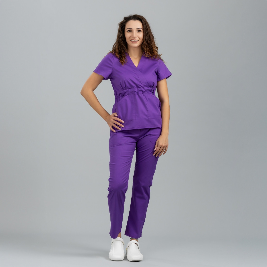 Costum medical dama KIMONO - Imbracaminte de protectie Costum medical dama KIMONO - Imbracaminte de protectie