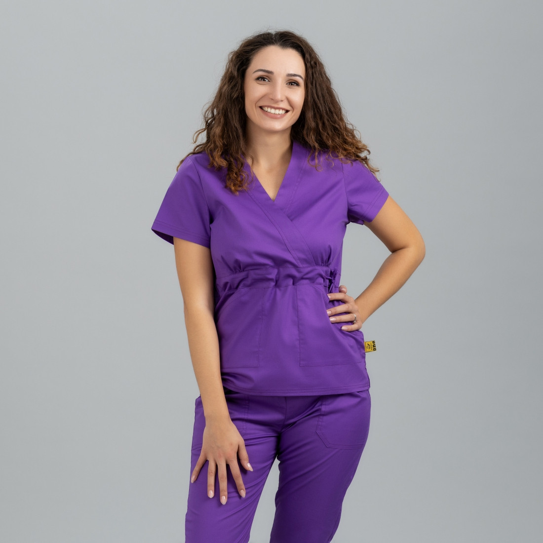 Costum medical dama KIMONO - Imbracaminte de protectie Costum medical dama KIMONO - Imbracaminte de protectie