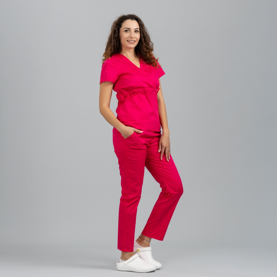 Costum medical dama KIMONO - Imbracaminte de protectie Costum medical dama KIMONO - Imbracaminte de protectie