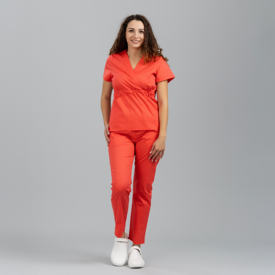 Costum medical dama KIMONO - Imbracaminte de protectie Costum medical dama KIMONO - Imbracaminte de protectie