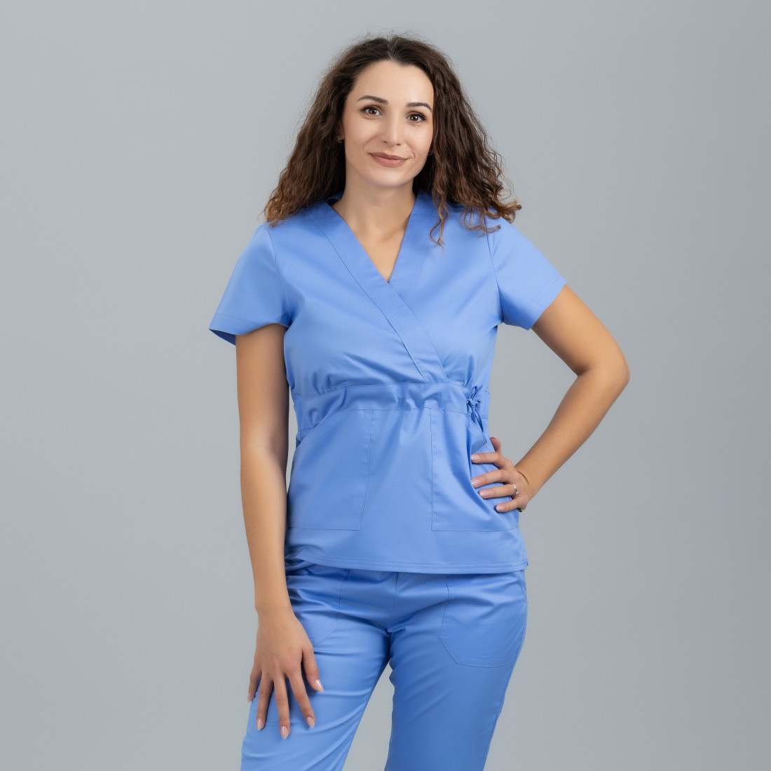 Costum medical dama KIMONO - Imbracaminte de protectie Costum medical dama KIMONO - Imbracaminte de protectie
