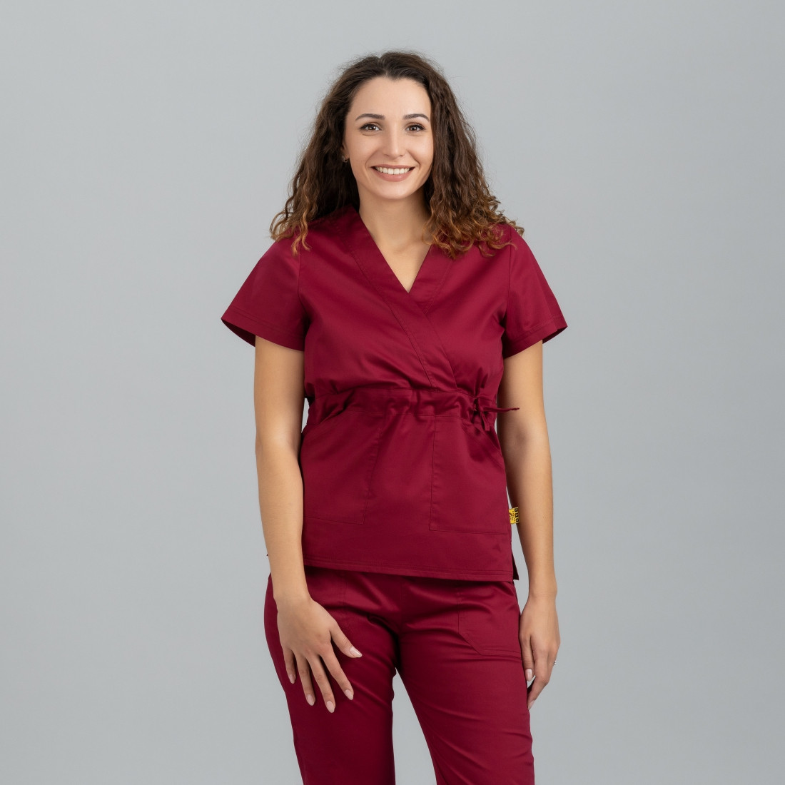 Costum medical dama KIMONO - Imbracaminte de protectie Costum medical dama KIMONO - Imbracaminte de protectie