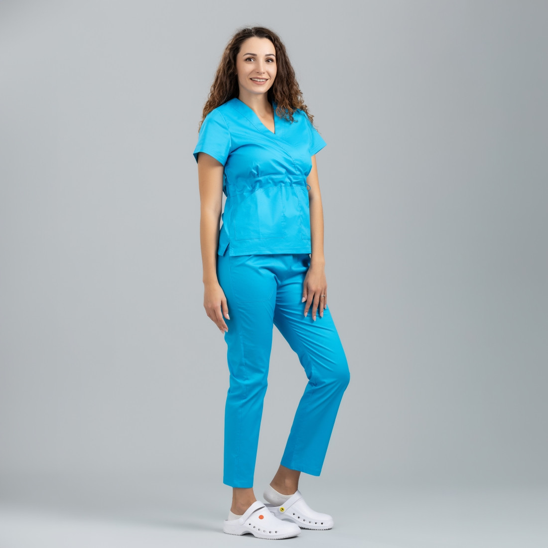 Costum medical dama KIMONO - Imbracaminte de protectie Costum medical dama KIMONO - Imbracaminte de protectie