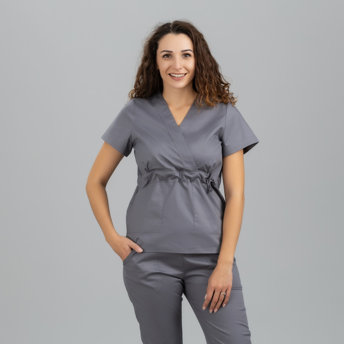 Costum medical dama KIMONO - Imbracaminte de protectie Costum medical dama KIMONO - Imbracaminte de protectie