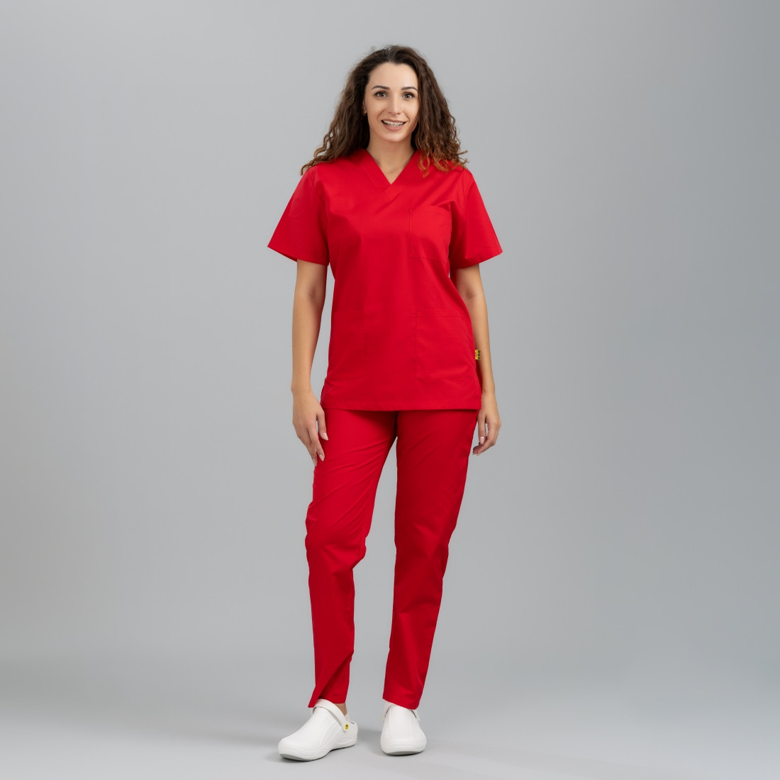 Costum medical unisex 115 gr BENETO - Imbracaminte de protectie Costum medical unisex 115 gr BENETO - Imbracaminte de protectie