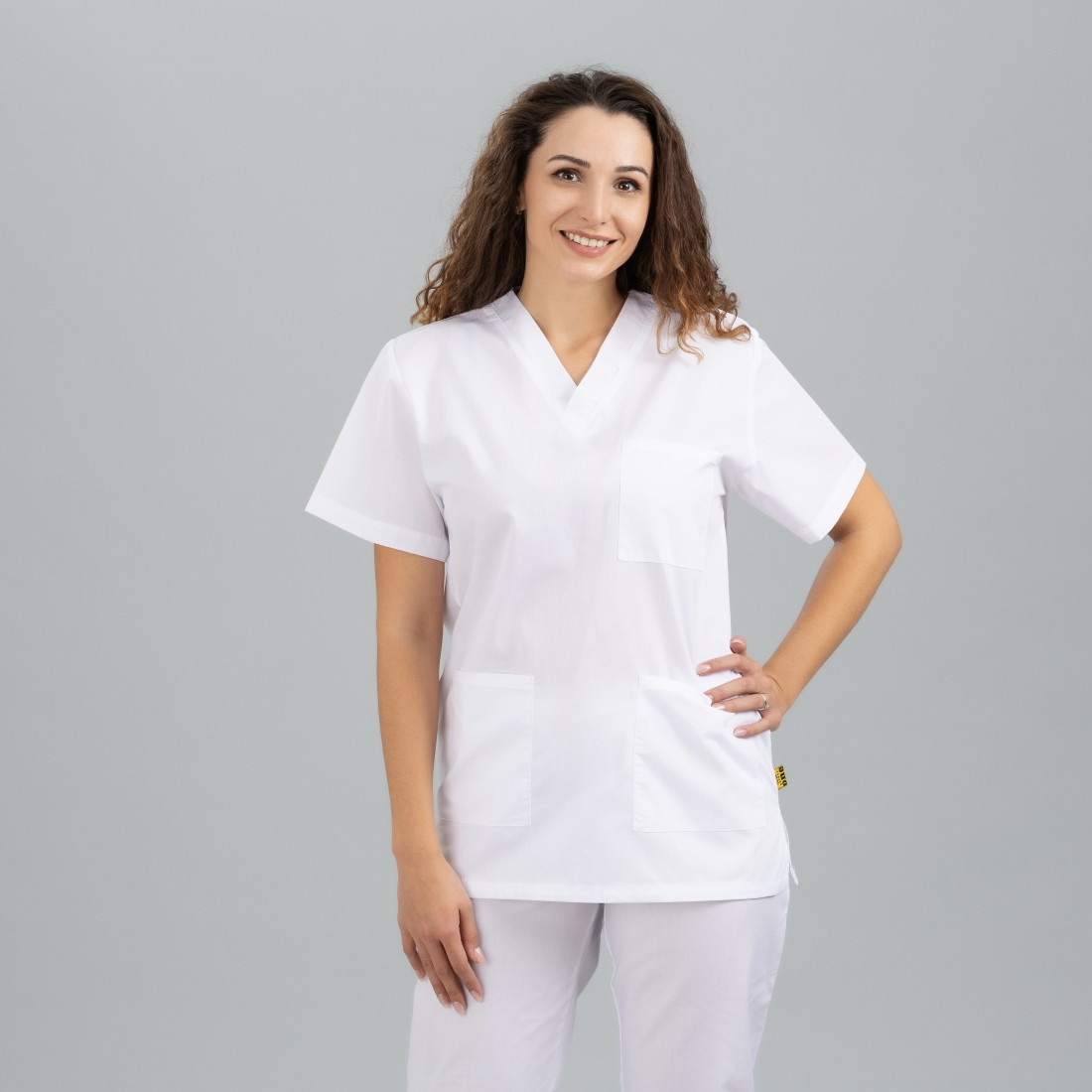 Costum medical unisex 115 gr BENETO - Imbracaminte de protectie Costum medical unisex 115 gr BENETO - Imbracaminte de protectie
