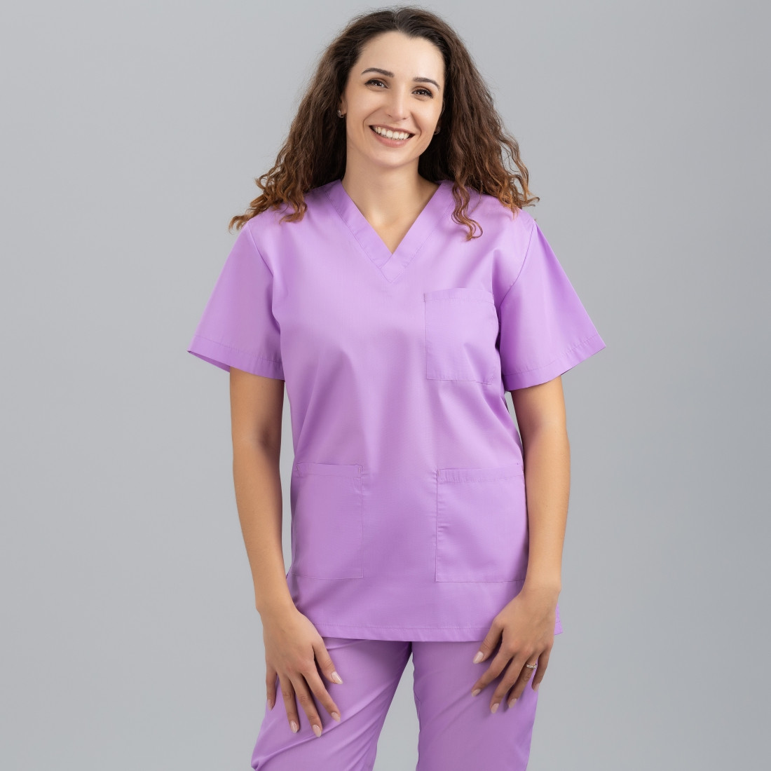 Costum medical unisex 115 gr BENETO - Imbracaminte de protectie Costum medical unisex 115 gr BENETO - Imbracaminte de protectie