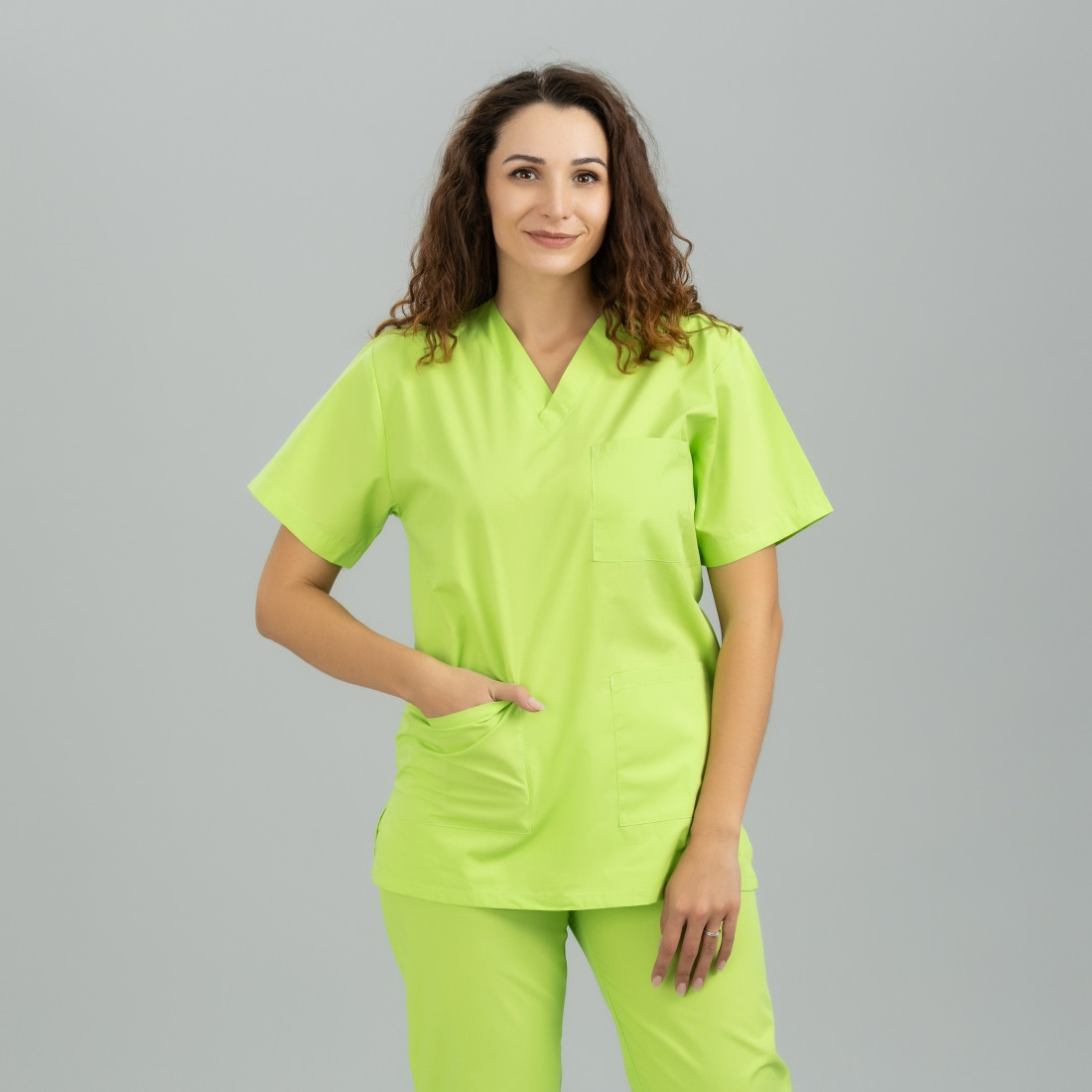 Costum medical unisex 115 gr BENETO - Imbracaminte de protectie Costum medical unisex 115 gr BENETO - Imbracaminte de protectie