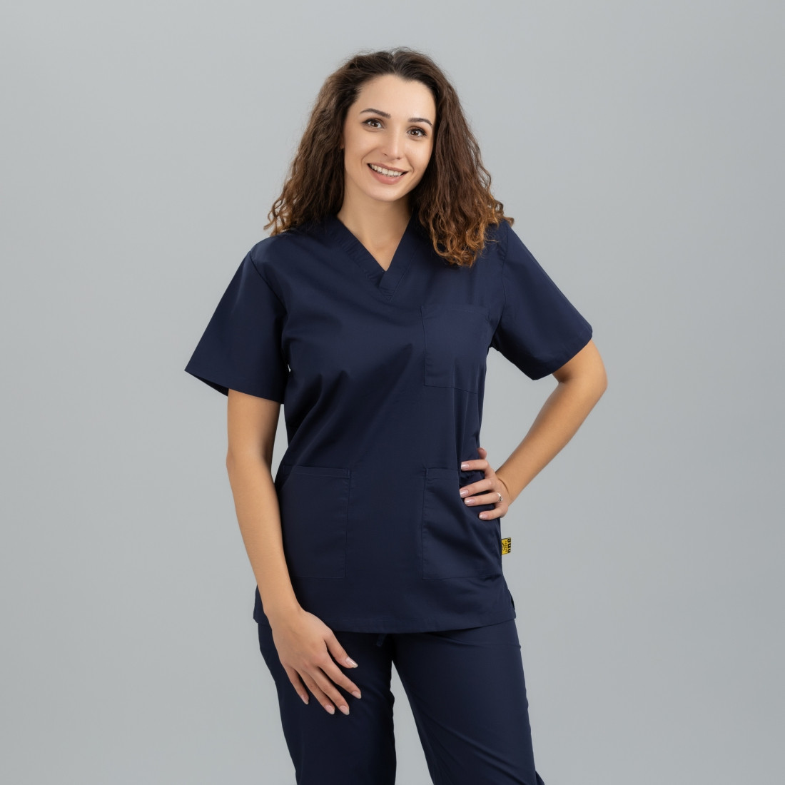 Costum medical unisex 115 gr BENETO - Imbracaminte de protectie Costum medical unisex 115 gr BENETO - Imbracaminte de protectie