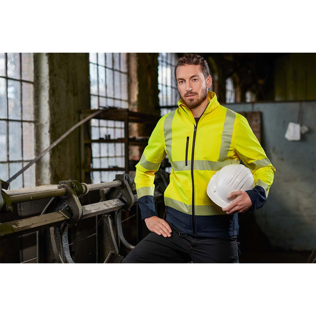 Unisex HiVis Softshell Jacket - Safetywear