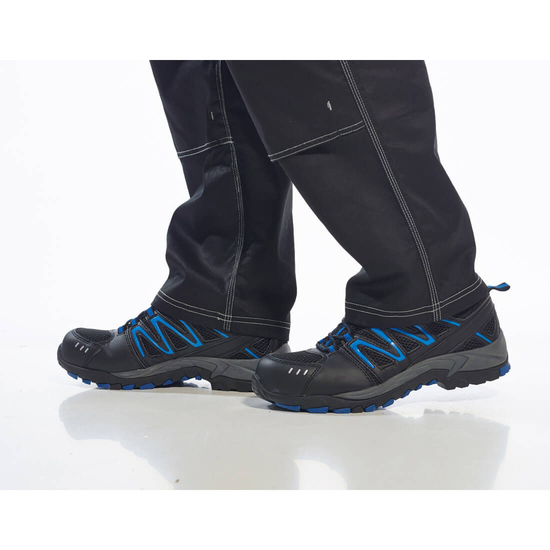 Compositelite™ Vistula Trainer S1P - Footwear