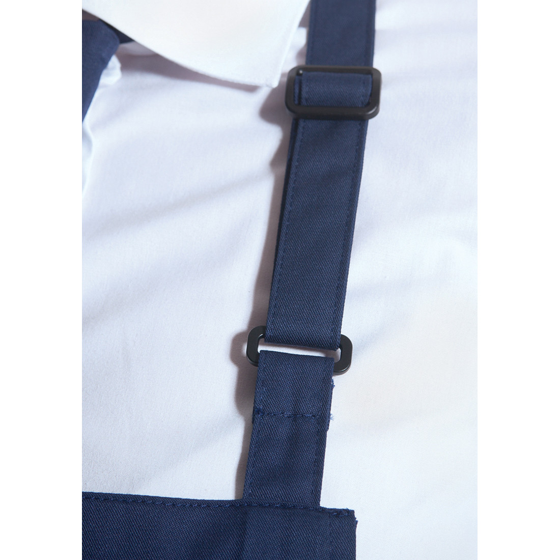 Tablier à bavette Basic avec boucle et poche - Les vêtements de protection Tablier à bavette Basic avec boucle et poche - Les vêtements de protection